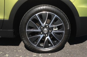 suzuki-sx4-s-cross-2014-wheel