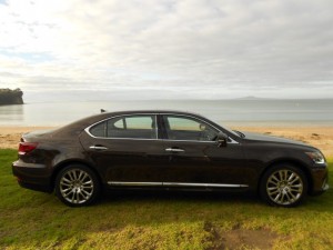 lexus-ls600hl-2013-s