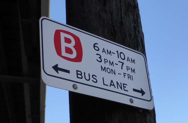 bus lane sign