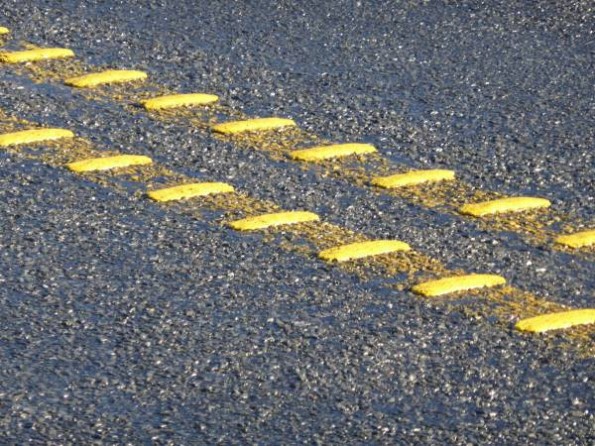 yellow lines rumble strip