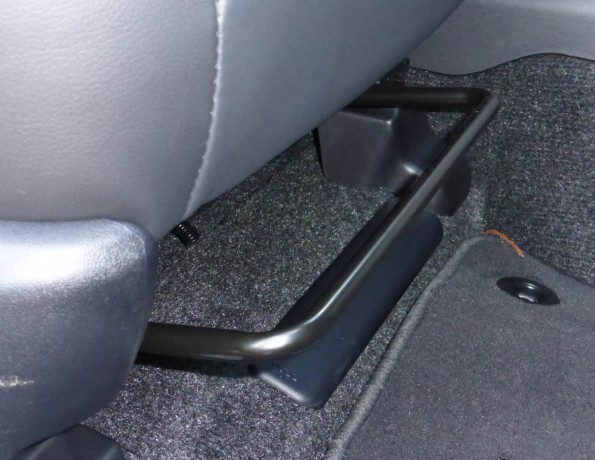 seat adjustment bar