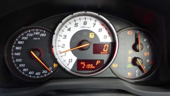 Toyota GT86 2015 instruments