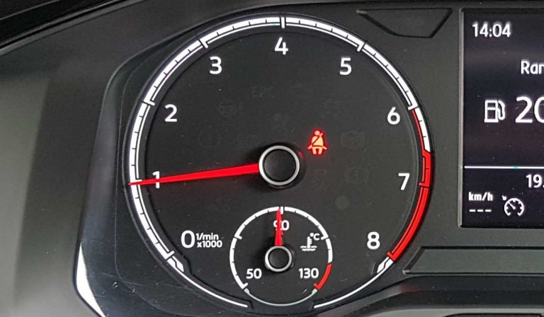 when should i change gear in car